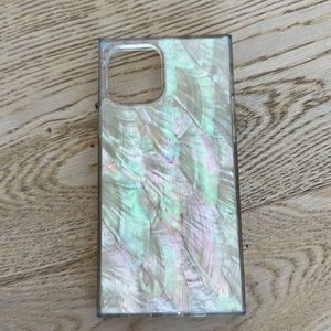 FLAWLESS Flaunt mother of pearl square iPhone 12/12 Pro case